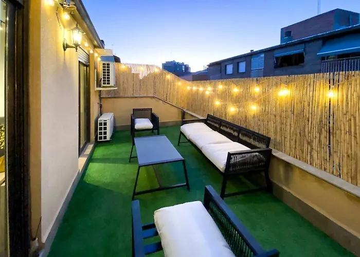 Atico Ordesa Barbacoa Terraza Wifi 4 Pax Ascensor 아파트 *